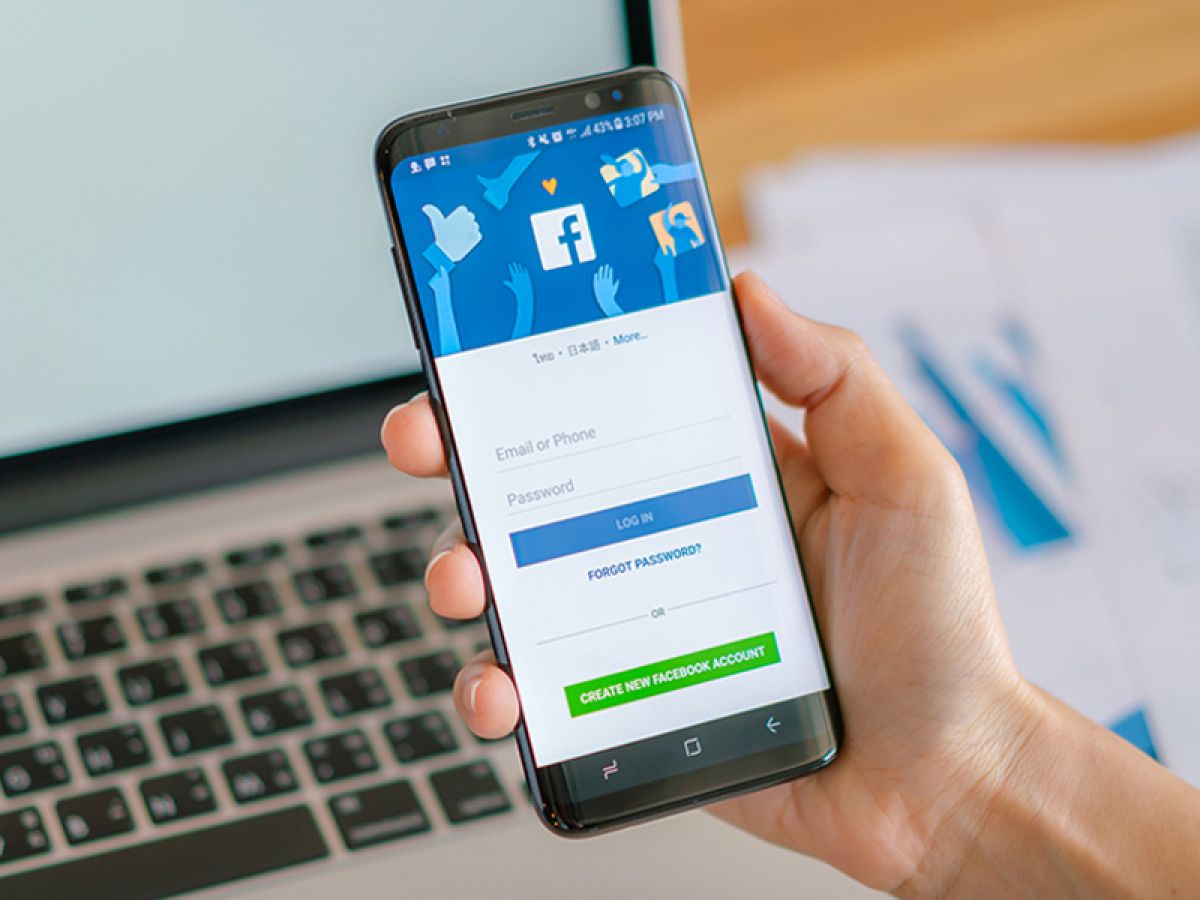 Como mesclar duas páginas no Facebook?